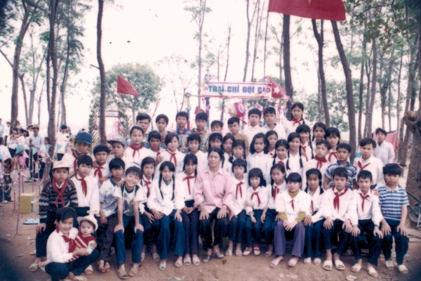 Tập thể lớp 9A khóa 1995-1999